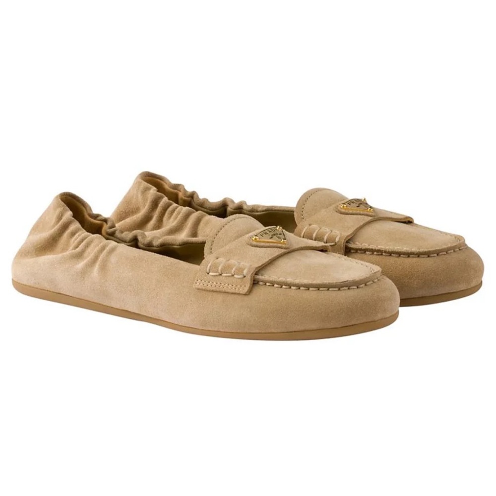 Prada Ecru Beige Suede Logo Scrunch Loafer Ballerina Ballet Moccasin Flat 38